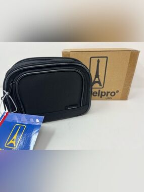 TRAVELPRO Mystery Pack Expandable Bag Black Cosmetic/Toiletry NWT
